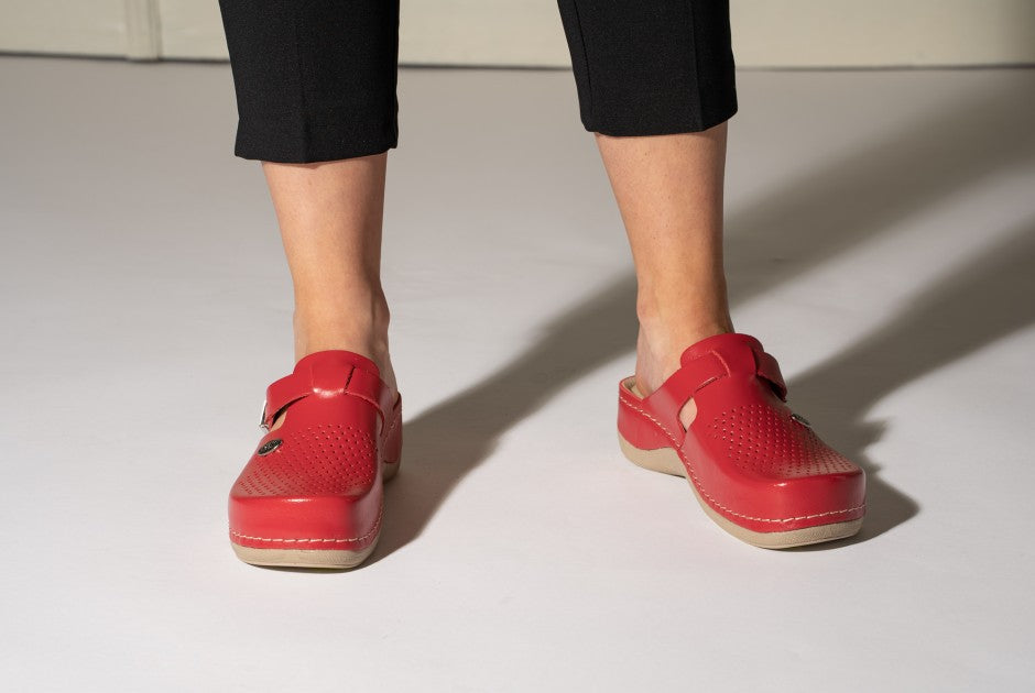 Женска Кломпа 900 Red