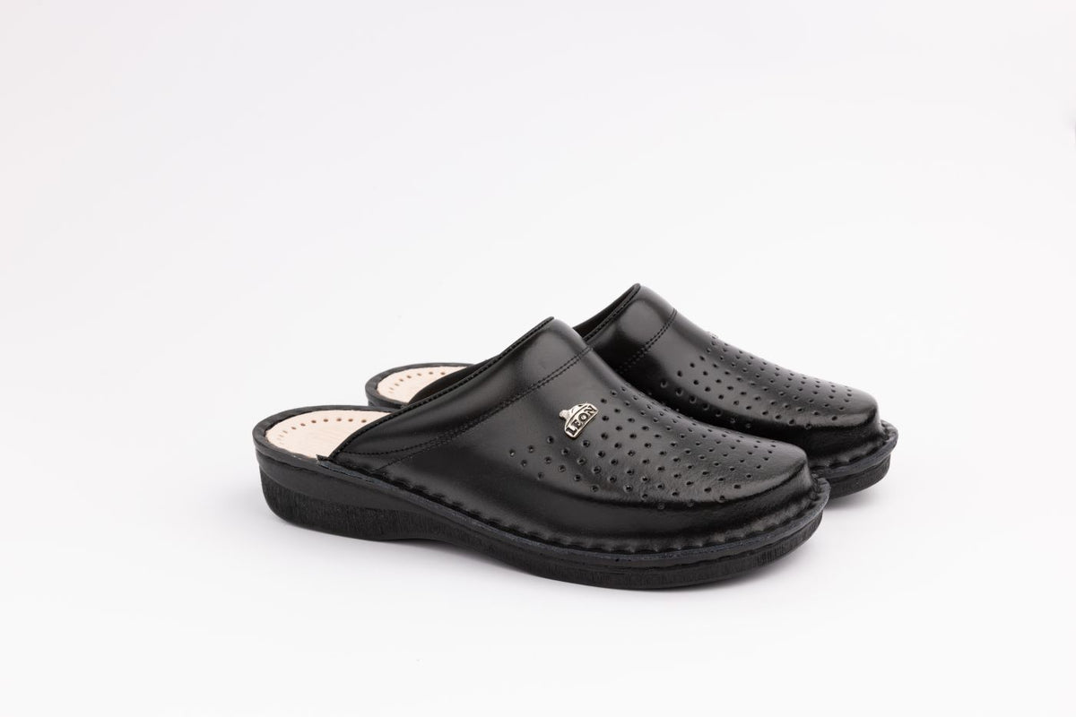 Машка Кломпа В200М Black